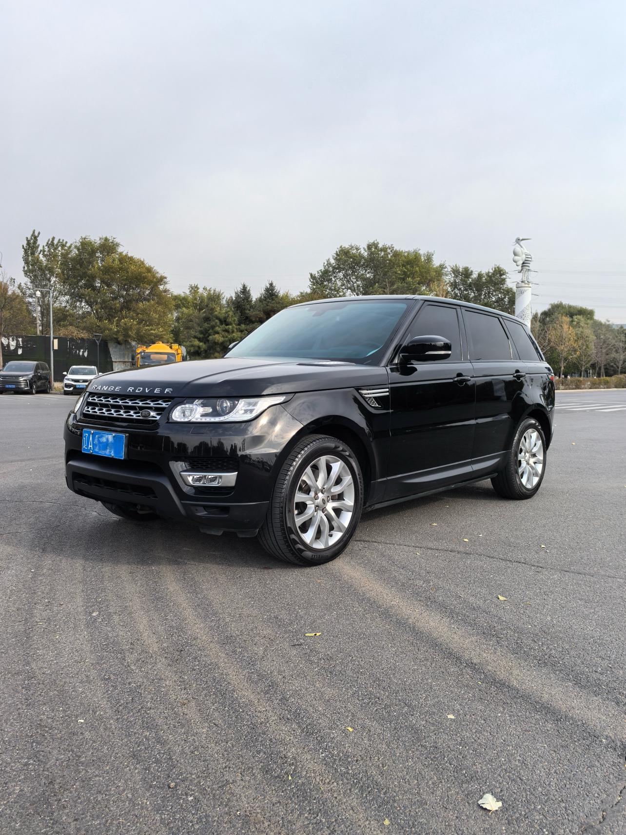 Land Rover Range Rover Sport 2016 thumb 12