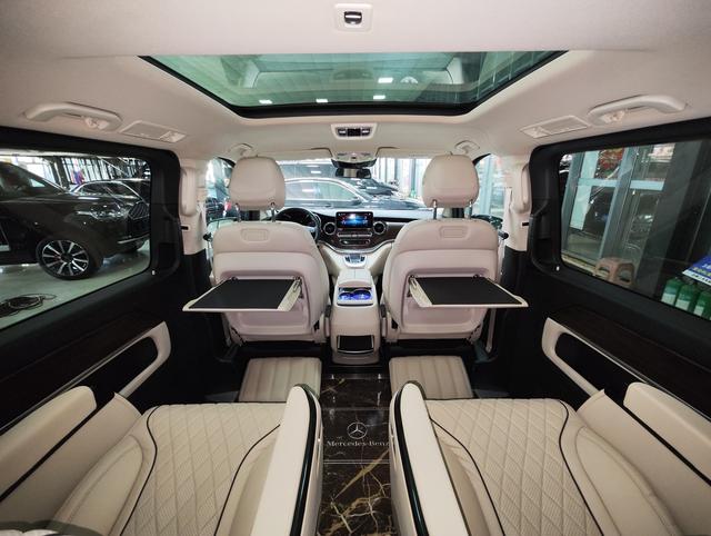 Mercedes-Benz V-Класс 2022 thumb 8