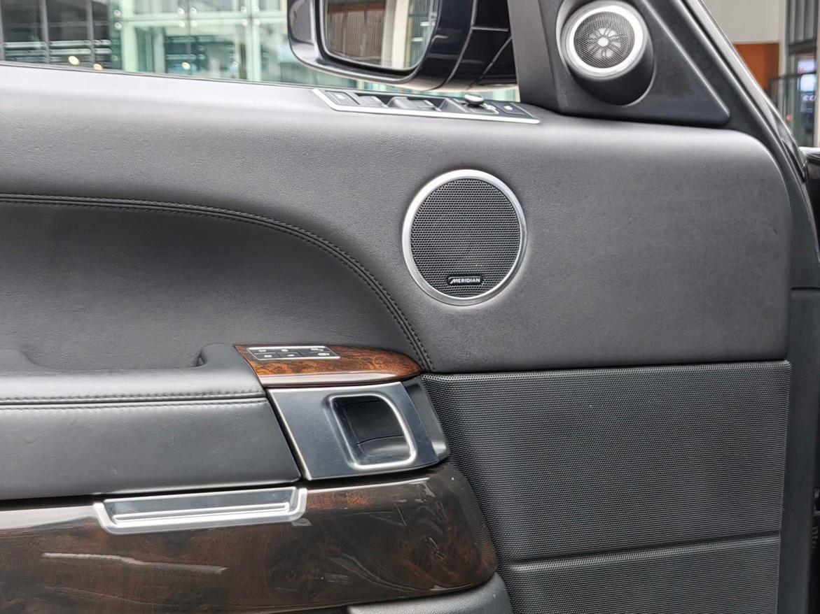 Land Rover Range Rover 2016 thumb 6