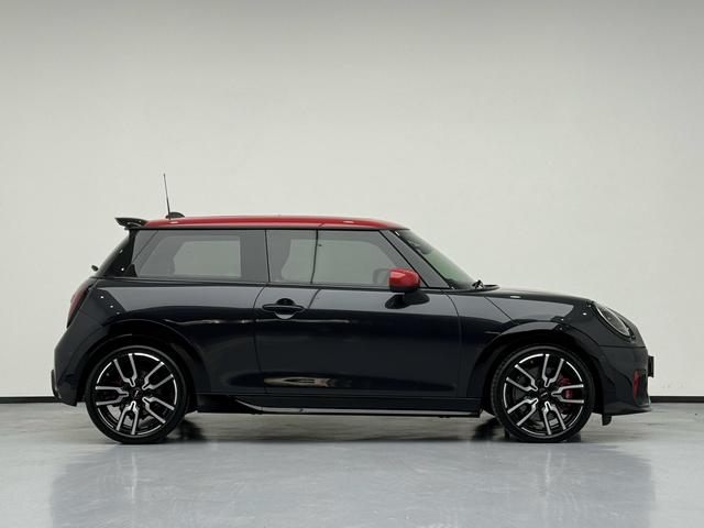 MINI JCW Hatch 2025 thumb 5