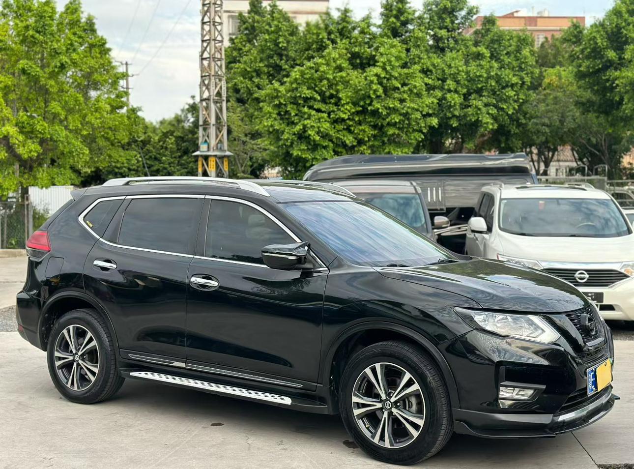 Nissan X-Trail 2017 thumb 10