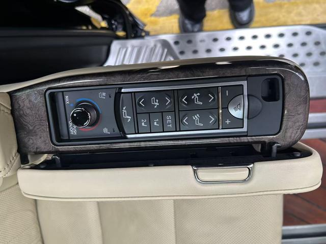 Toyota Vellfire 2021 thumb 2