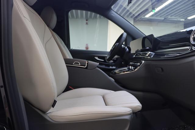 Mercedes-Benz V-Класс 2024 thumb 3