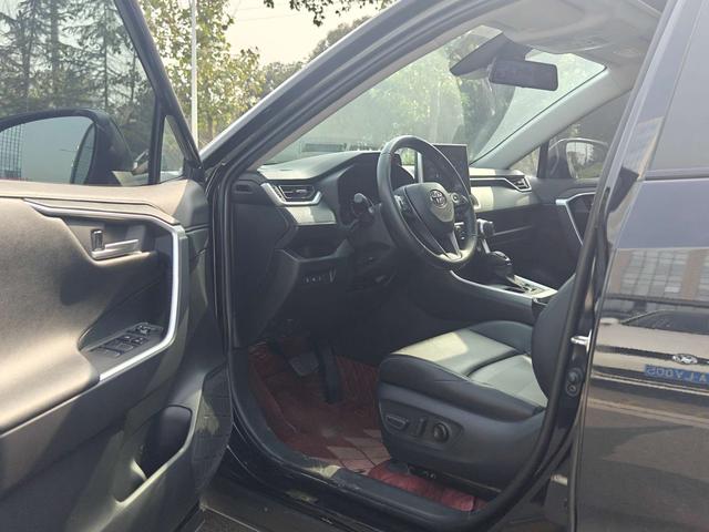 Toyota Wildlander 2022 thumb 2