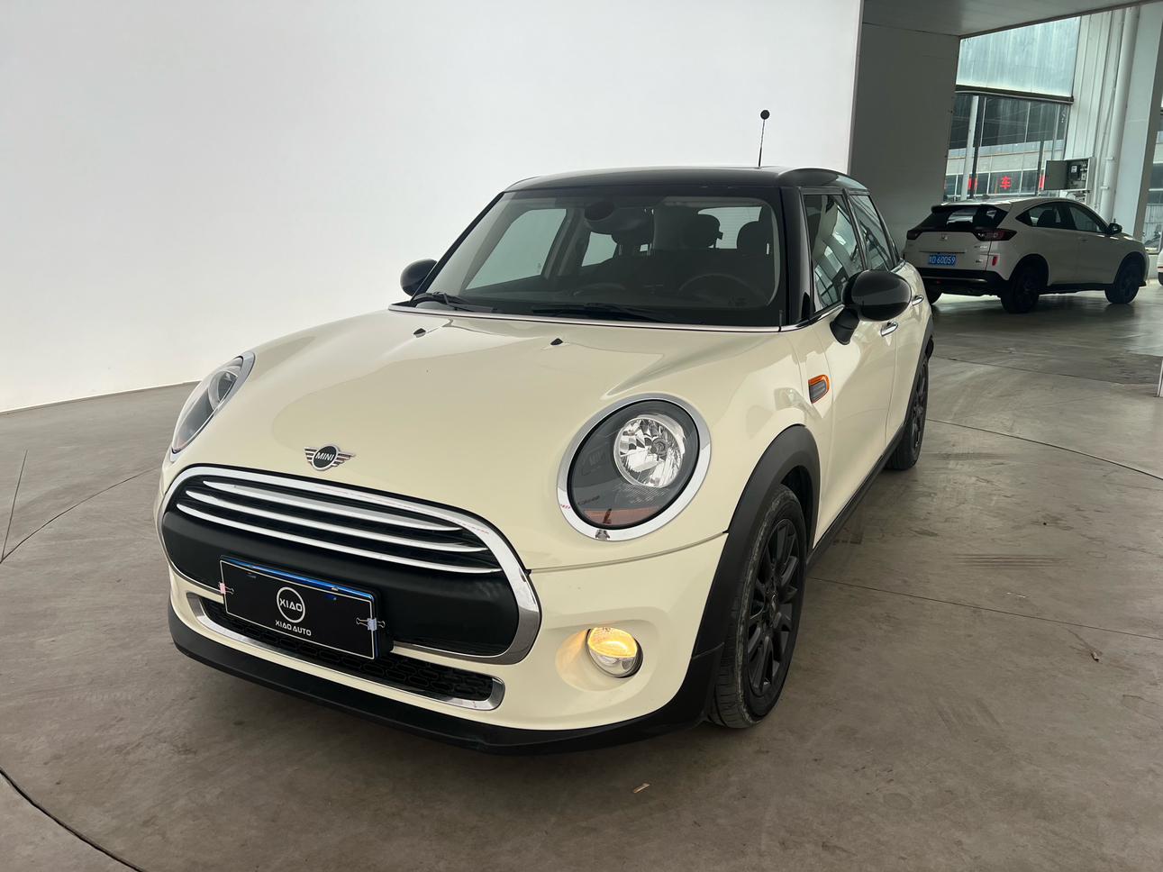 Mini Hatch 2019 thumb 9
