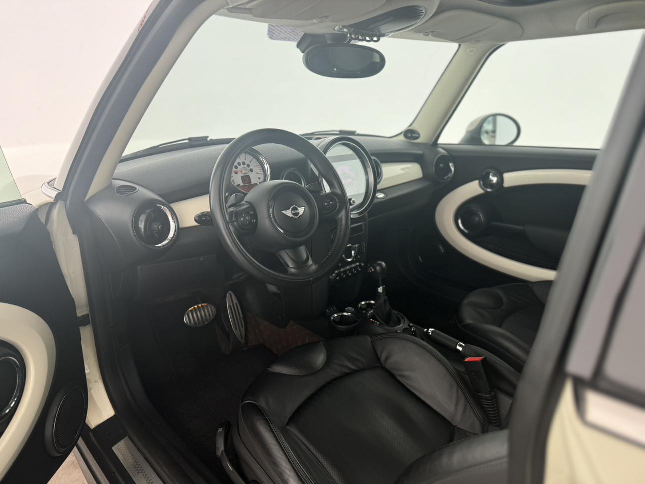 Mini Clubman 2013 thumb 5