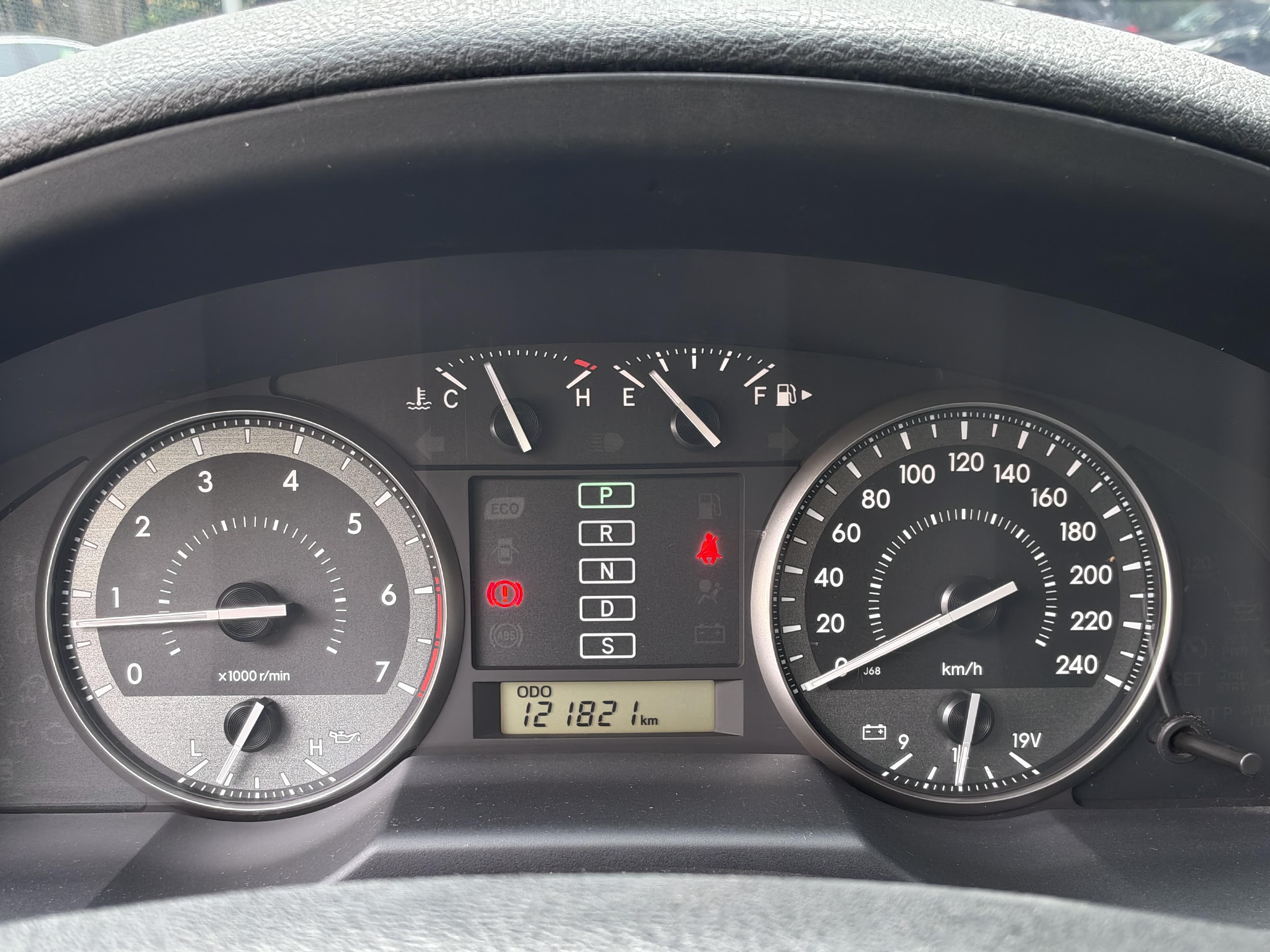 Toyota Land Cruiser 2015 thumb 6