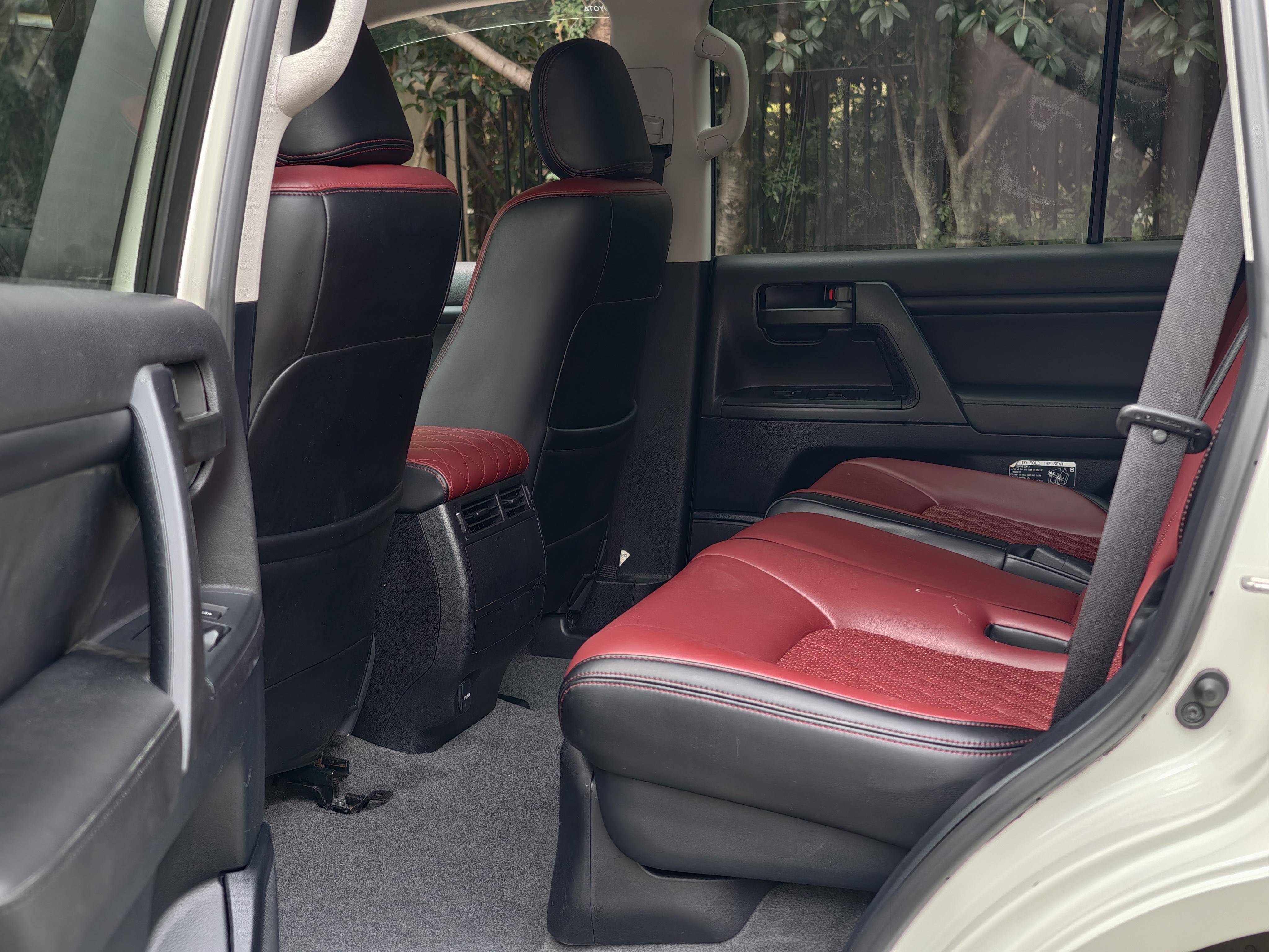 Toyota Land Cruiser 2015 thumb 10