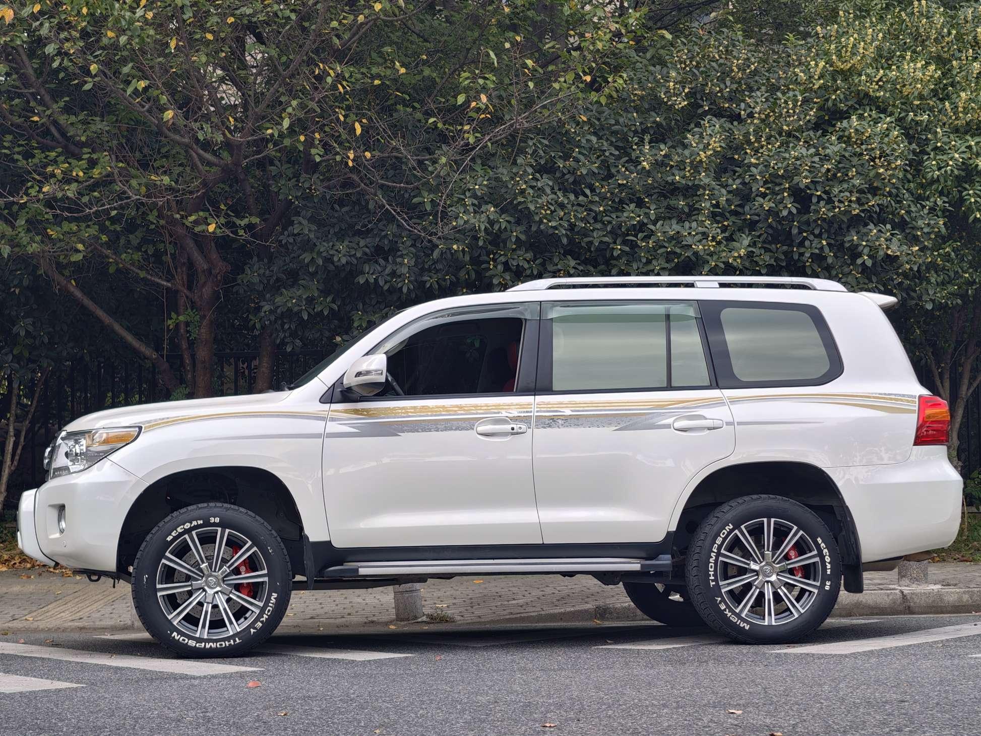 Toyota Land Cruiser 2015 thumb 12