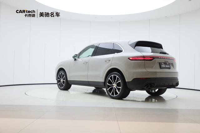 Porsche Cayenne 2022 thumb 3