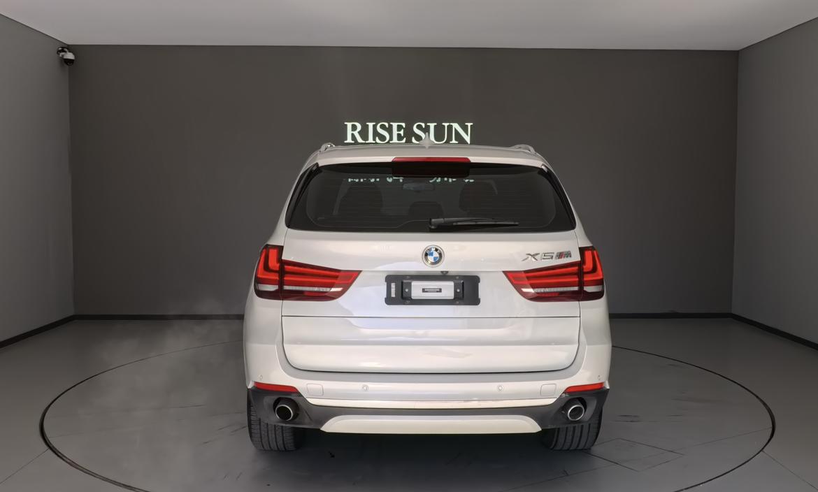 BMW X5 2018 thumb 3