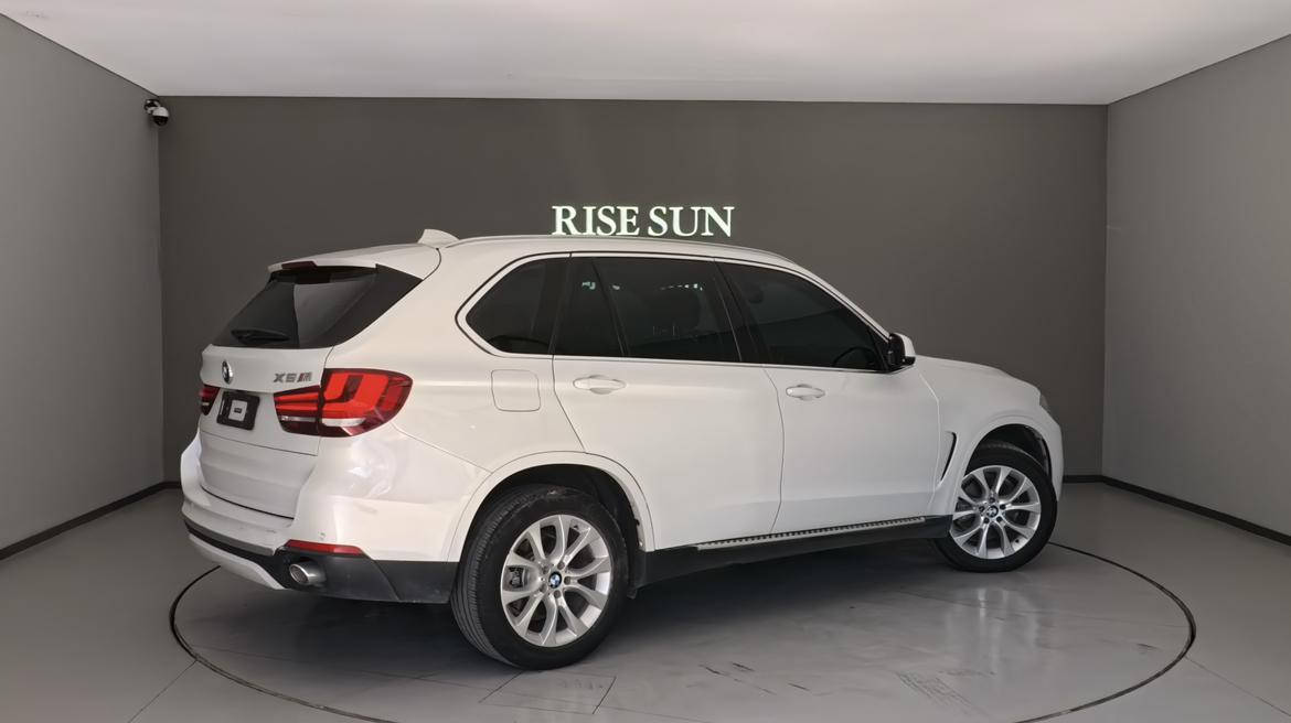 BMW X5 2018 thumb 4
