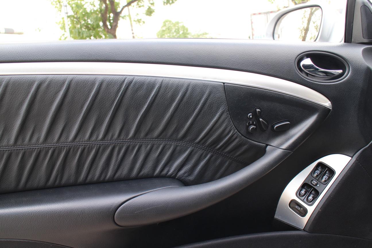 Mercedes-Benz CLK-Класс 2008 thumb 6