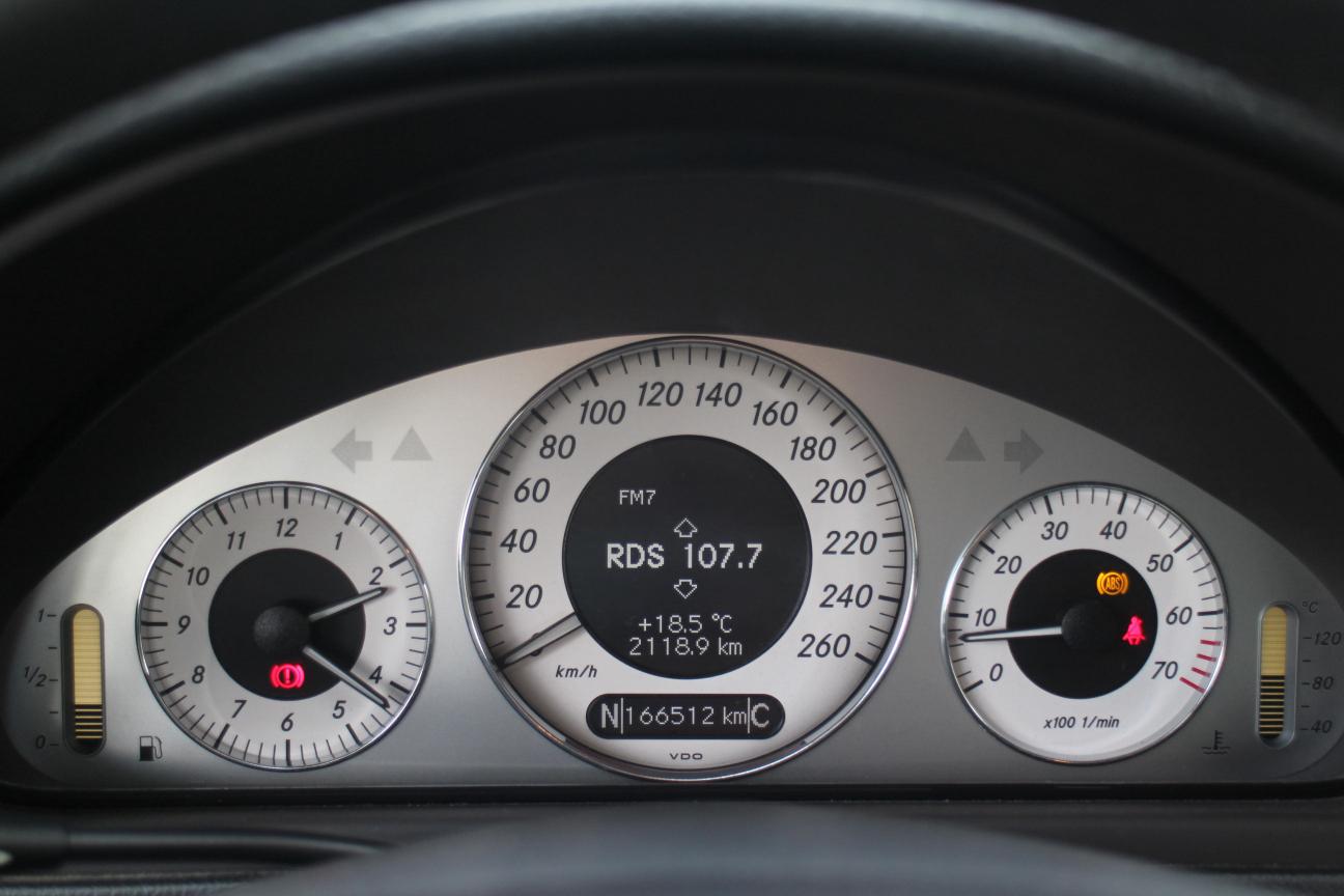 Mercedes-Benz CLK-Класс 2008 thumb 8