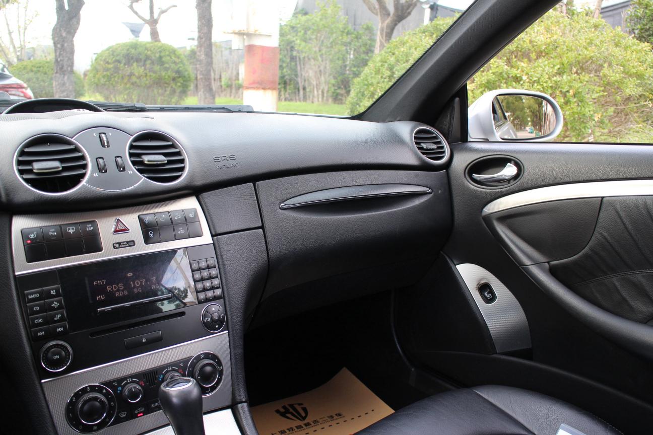 Mercedes-Benz CLK-Класс 2008 thumb 11