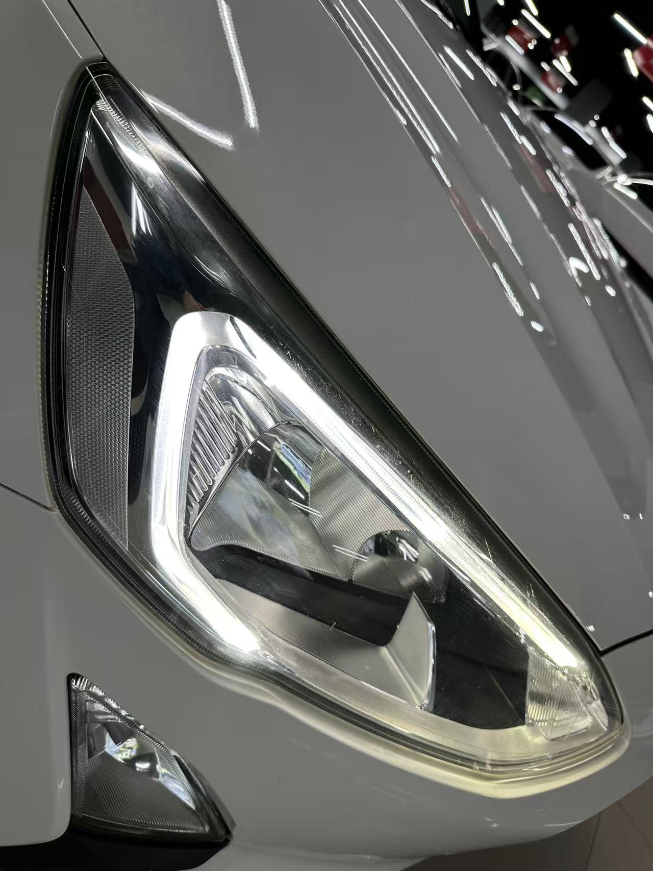 Ford Focus ST 2019 thumb 5