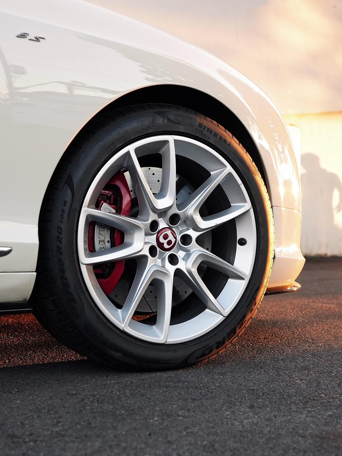 Bentley Continental 2015 thumb 4