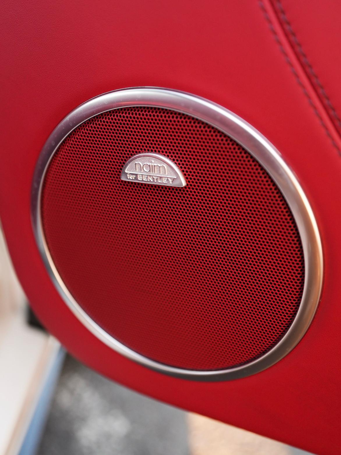 Bentley Continental 2015 thumb 9