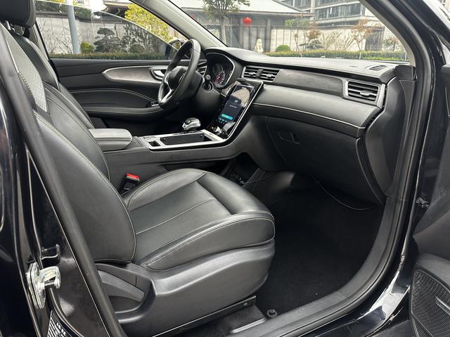 Roewe RX5 2020 thumb 6