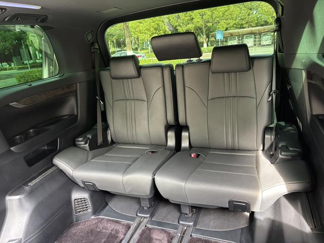 Toyota Vellfire 2019 thumb 6