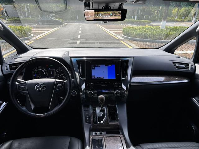 Toyota Vellfire 2019 thumb 7