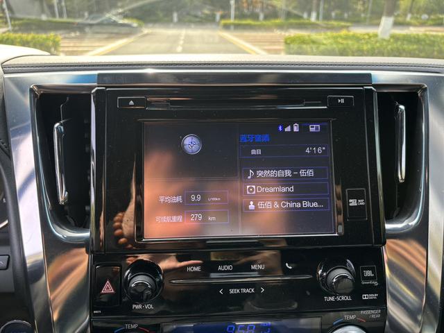 Toyota Vellfire 2019 thumb 12