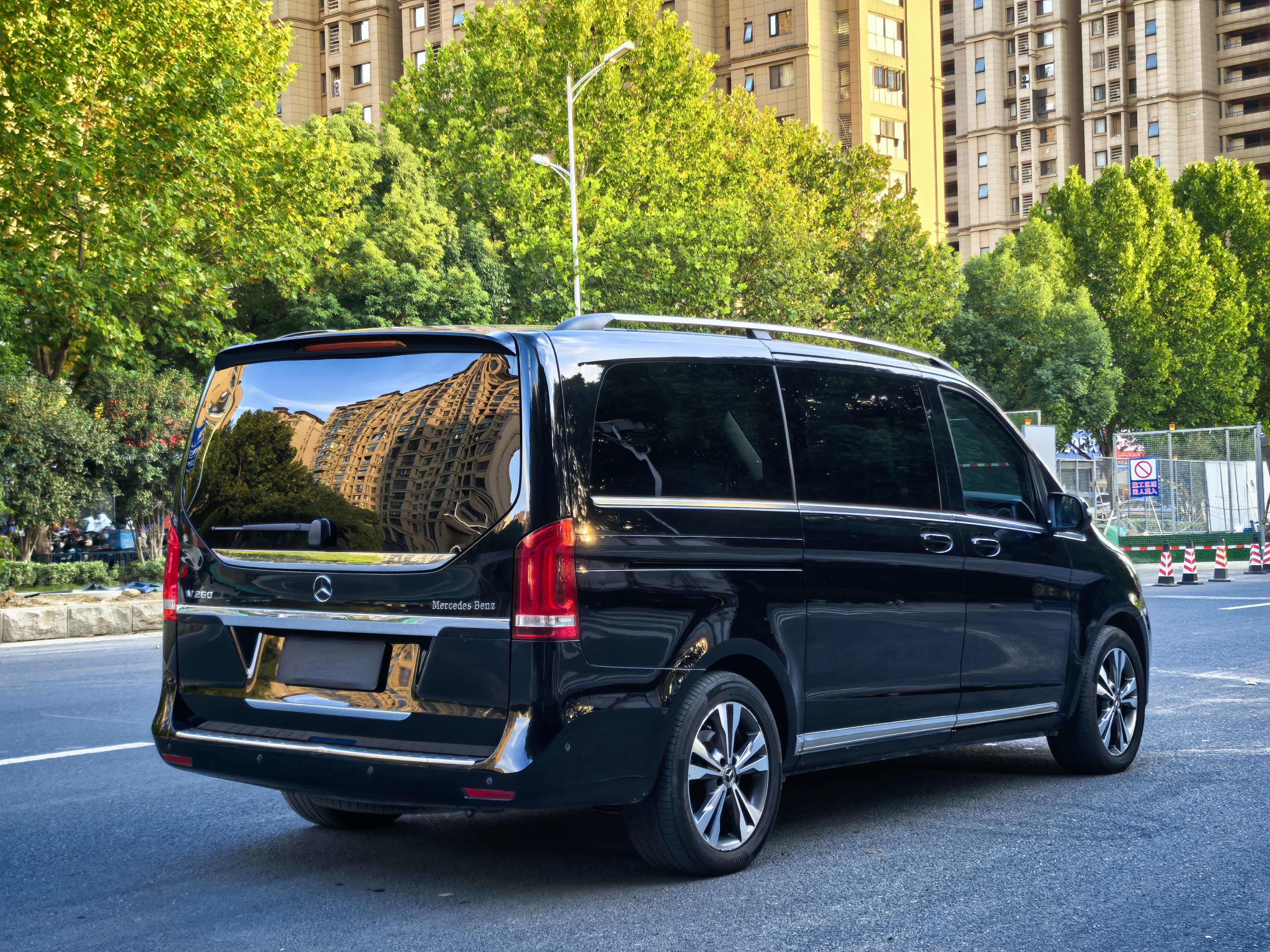 Mercedes-Benz V-Класс 2019 thumb 5