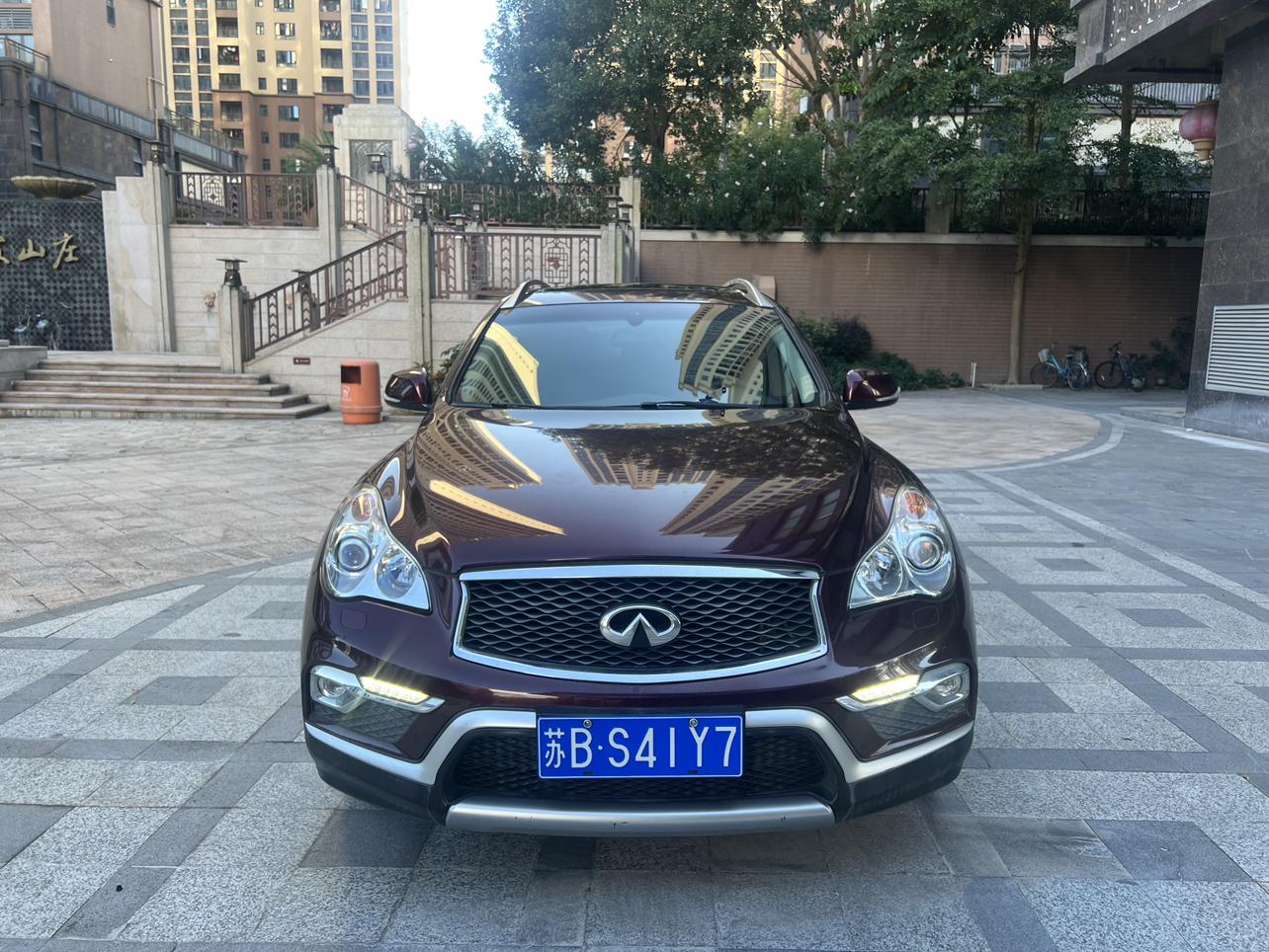 Infiniti QX50 2017 thumb 9