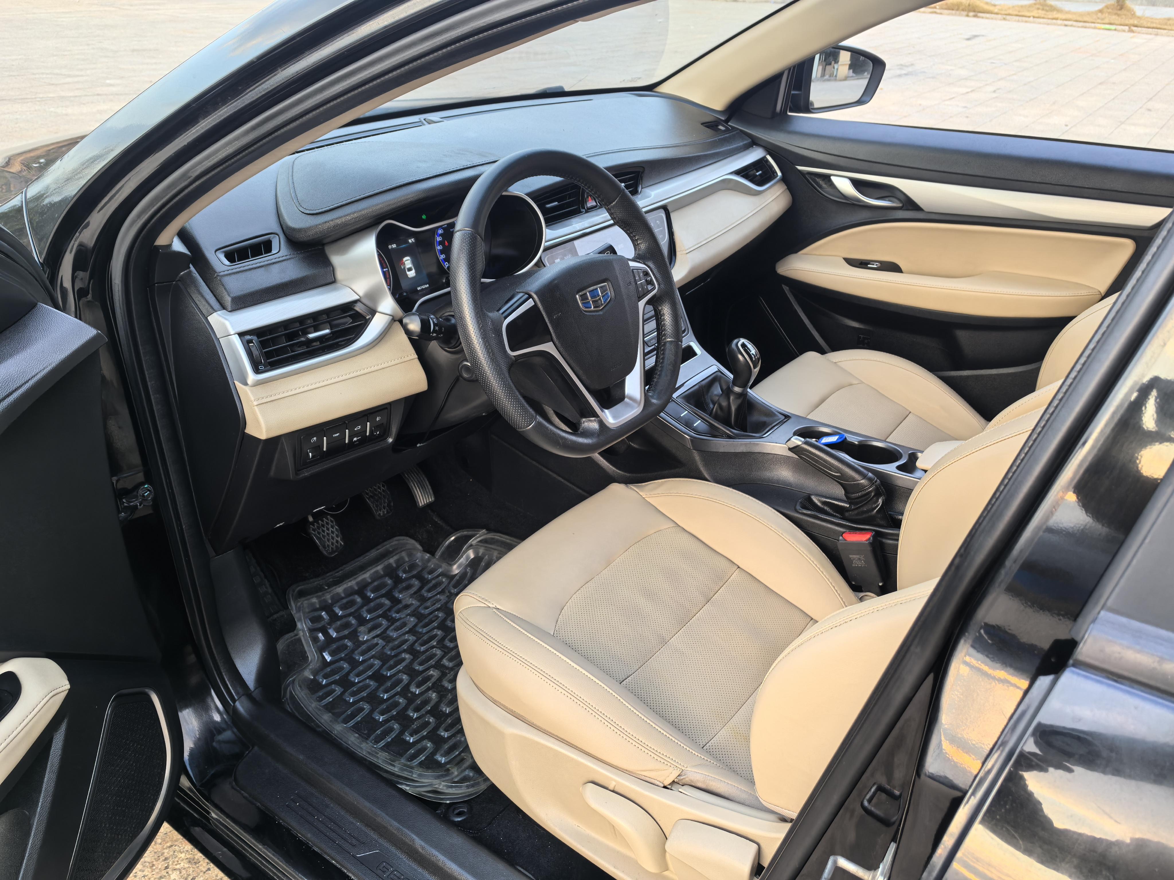 Geely Emgrand 2018 thumb 6