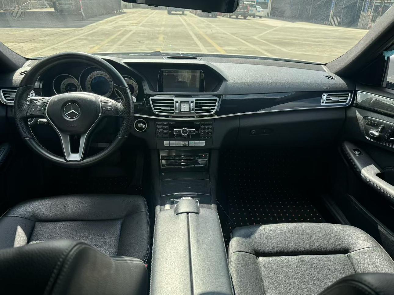 Mercedes-Benz E-Class 2014 thumb 5