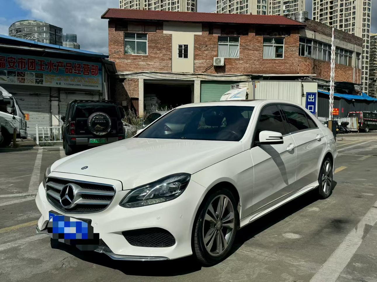 Mercedes-Benz E-Class 2014 thumb 8