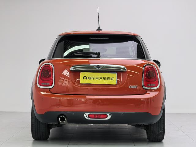 Mini Hatch 2018 thumb 4