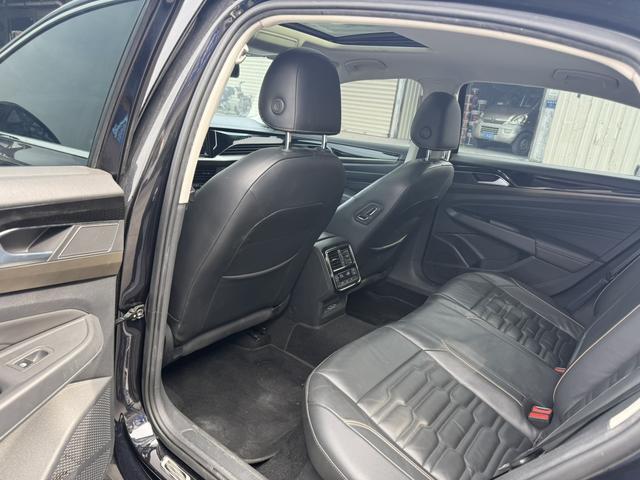 Volkswagen Passat 2020 thumb 3