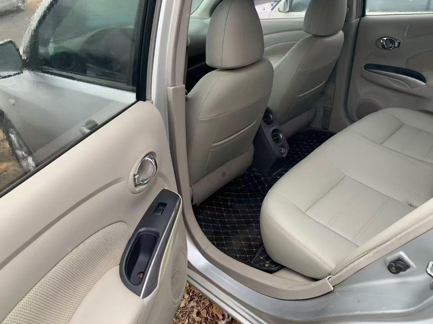 Nissan Sunny 2012 thumb 5