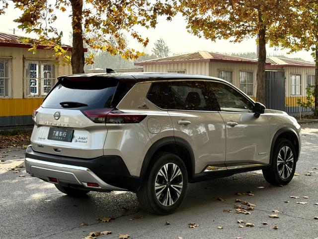 Nissan X-Trail 2023 thumb 2