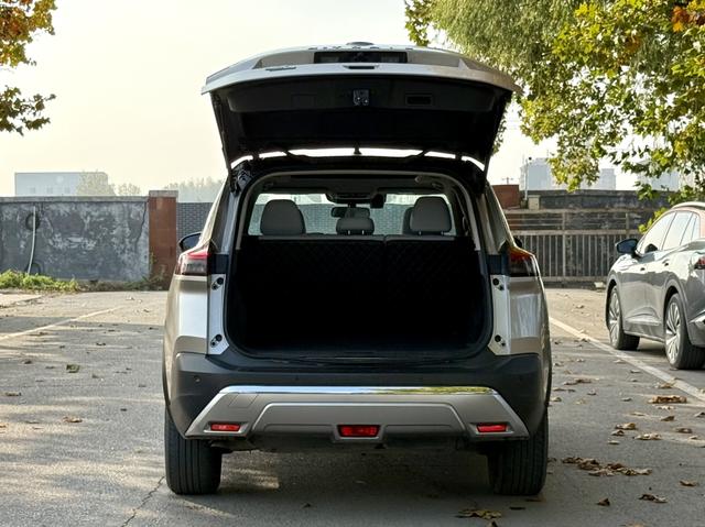 Nissan X-Trail 2023 thumb 6