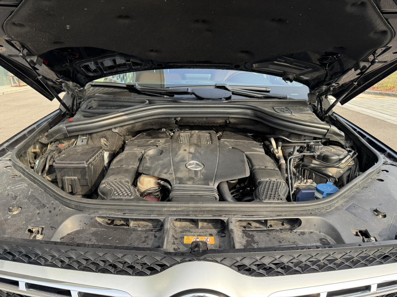 Mercedes-Benz GLS 2016 thumb 5