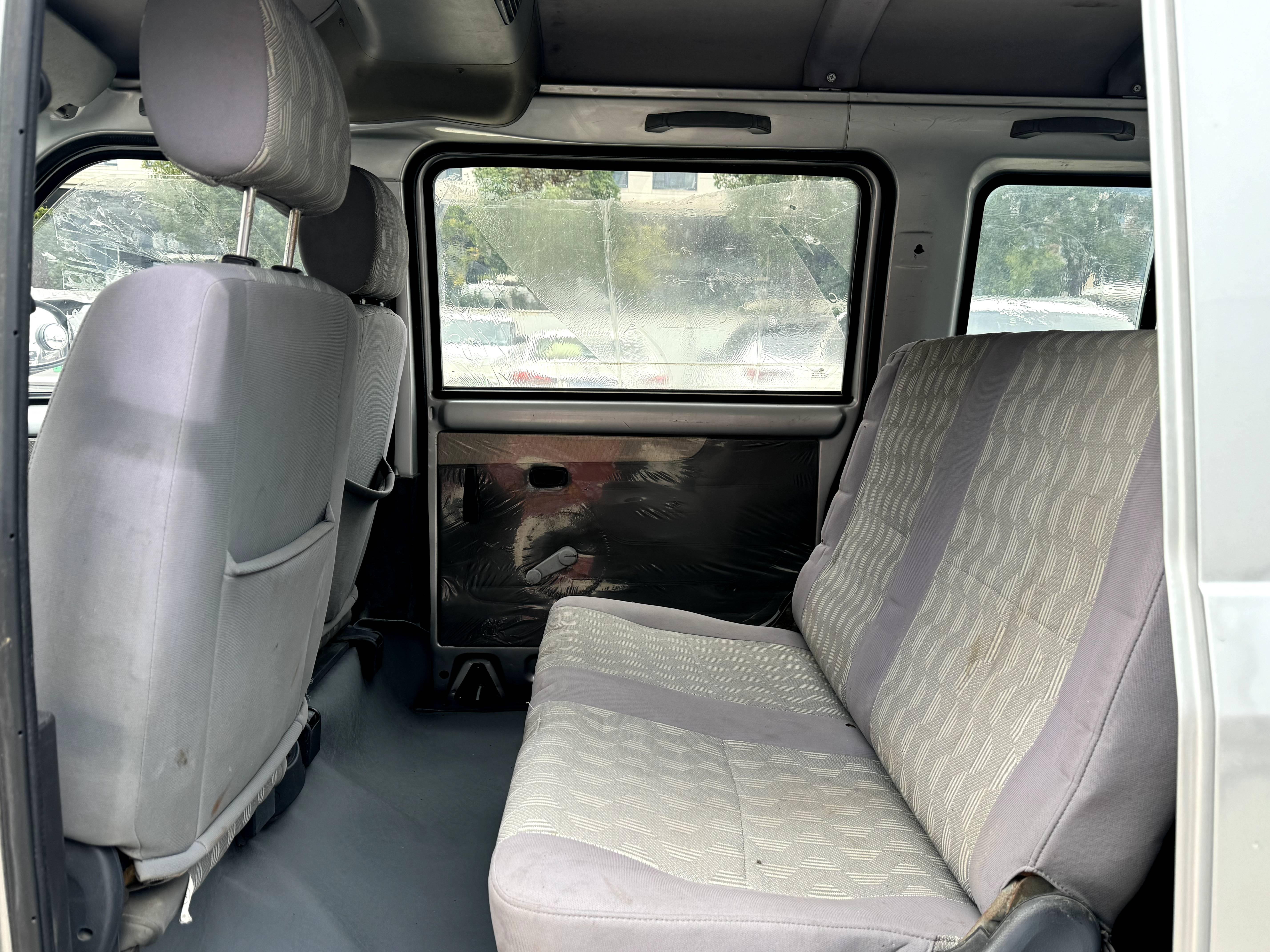 Wuling Rongguang 2013 thumb 7