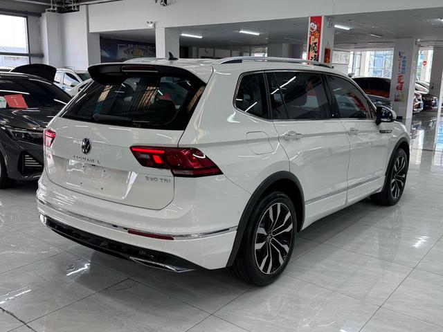 Volkswagen Tiguan 2021 thumb 6