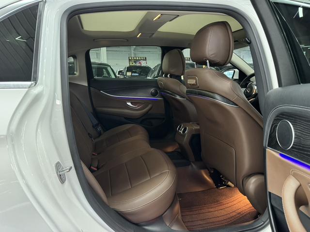 Mercedes-Benz E-Class 2020 thumb 12