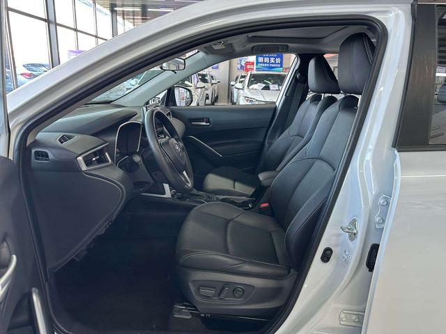 Toyota Frontlander 2022 thumb 11