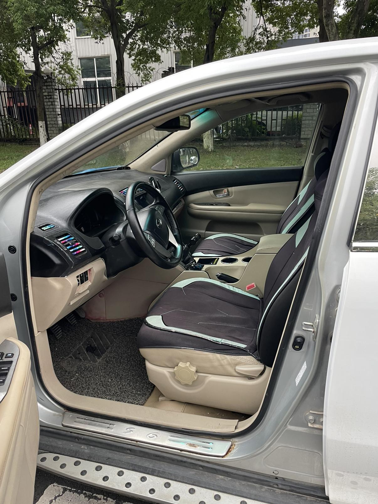 BYD S6 2012 thumb 8