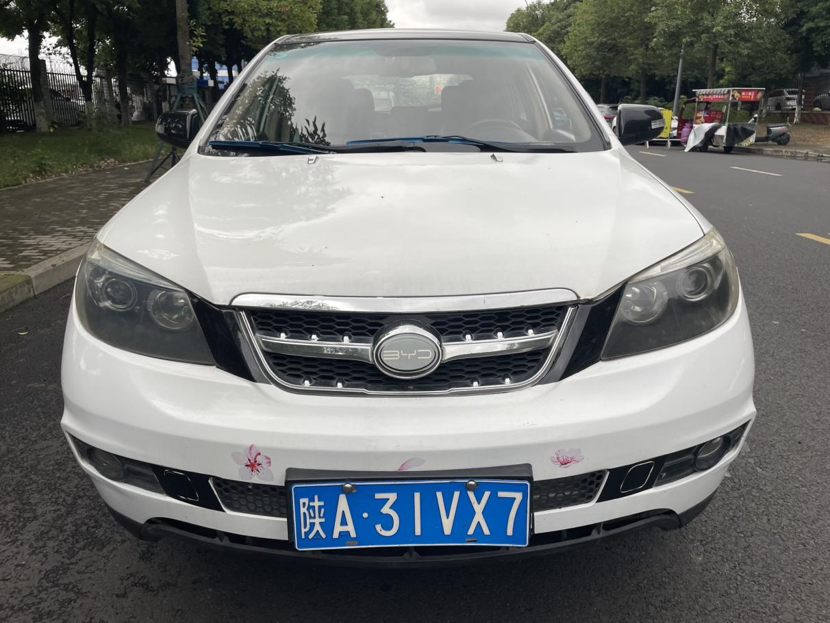 BYD S6 2012 thumb 12