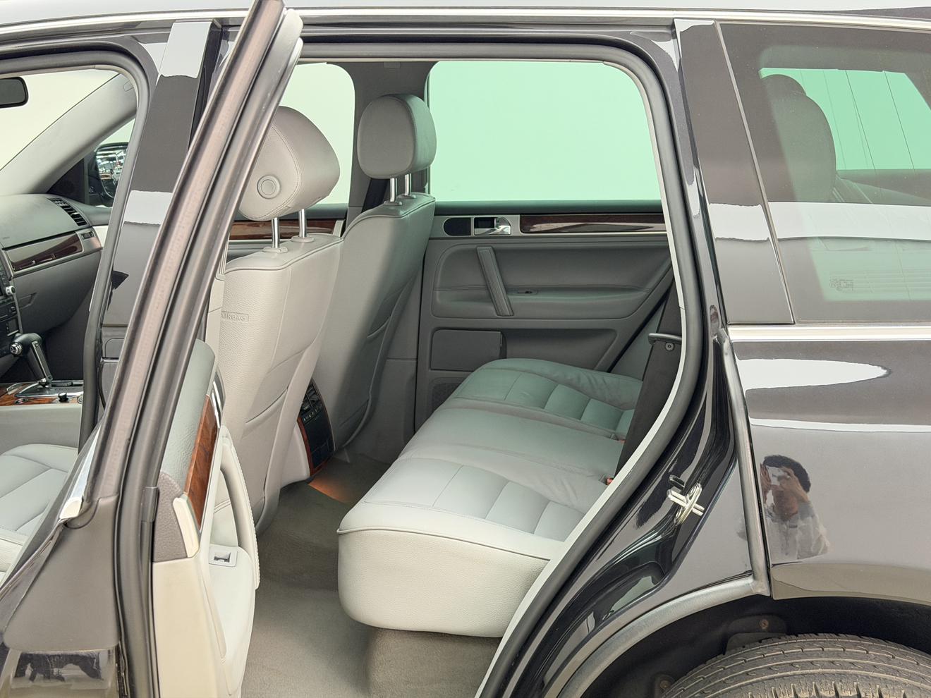 Volkswagen Touareg 2006 thumb 9
