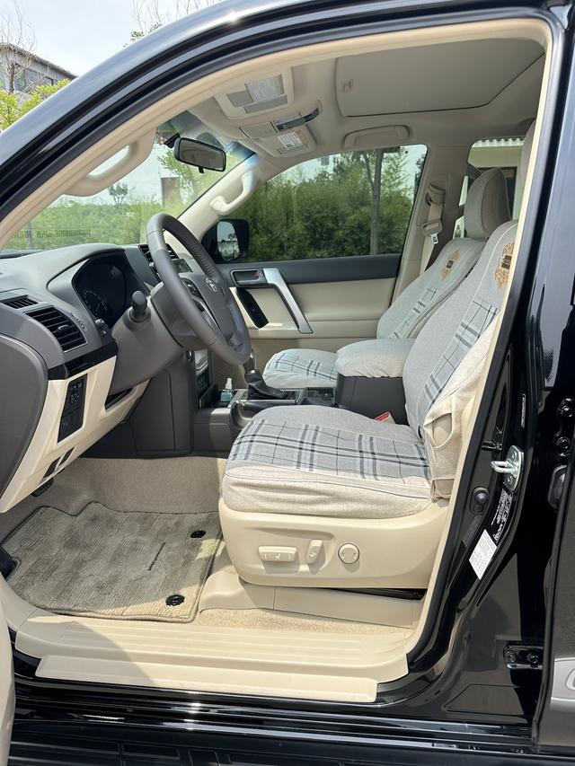 Toyota Land Cruiser Prado 2024 thumb 7