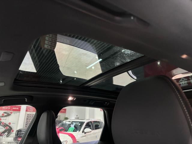 Volvo XC60 2019 thumb 9