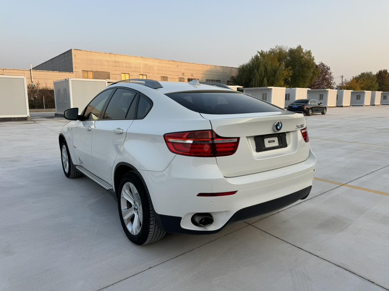 BMW X6 2013 thumb 3