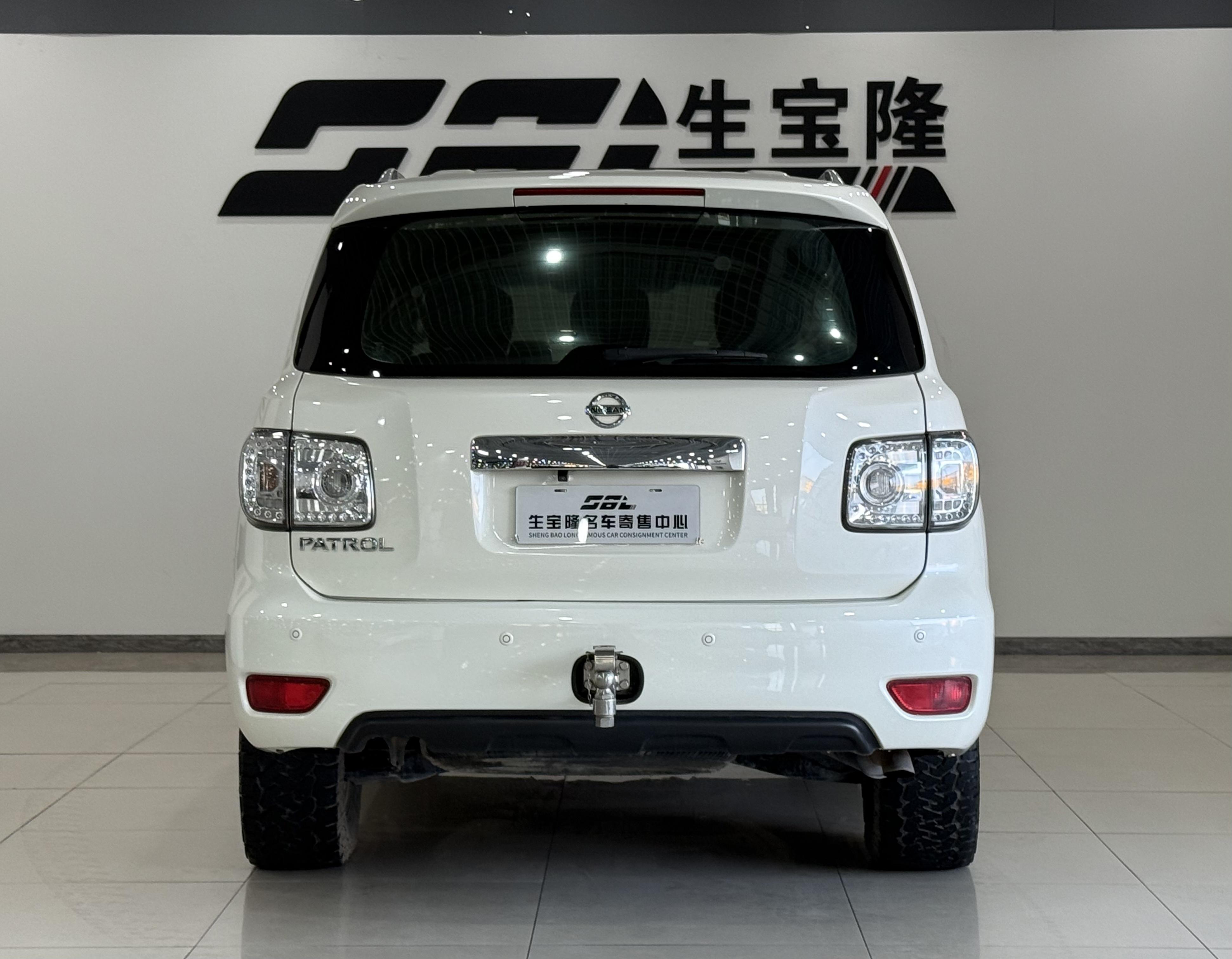 Nissan Patrol 2018 thumb 3