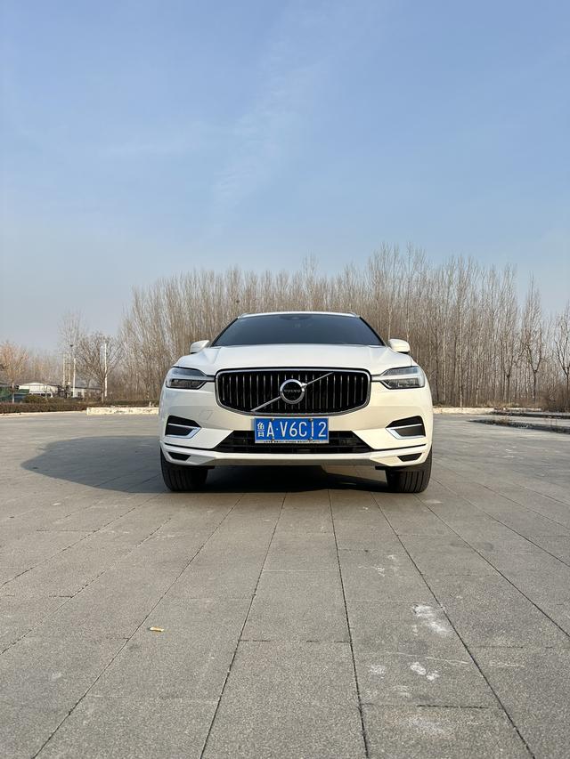 Volvo XC60 2021 thumb 7