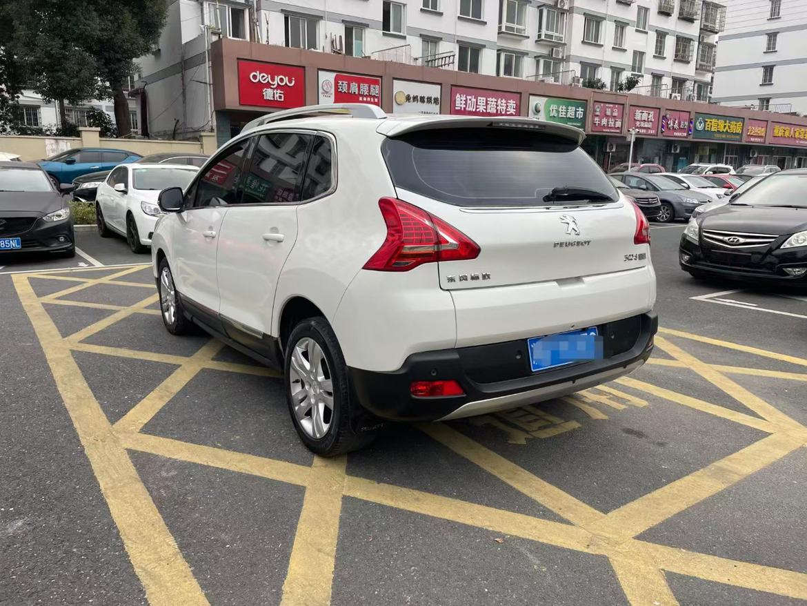 Peugeot 3008 2013 thumb 2